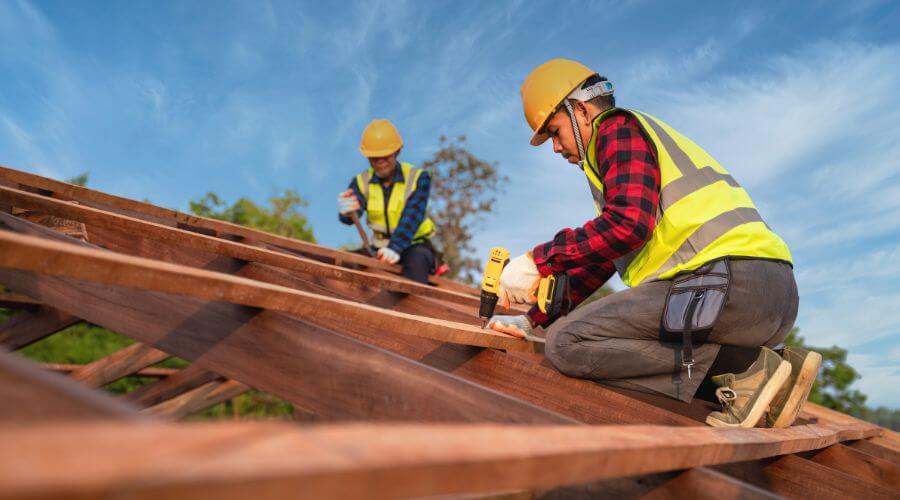 Professional Flat Roofing Installation services in Perrysville, IN